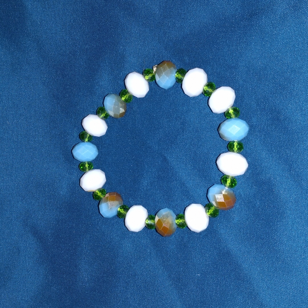 Glass beaded bracelet